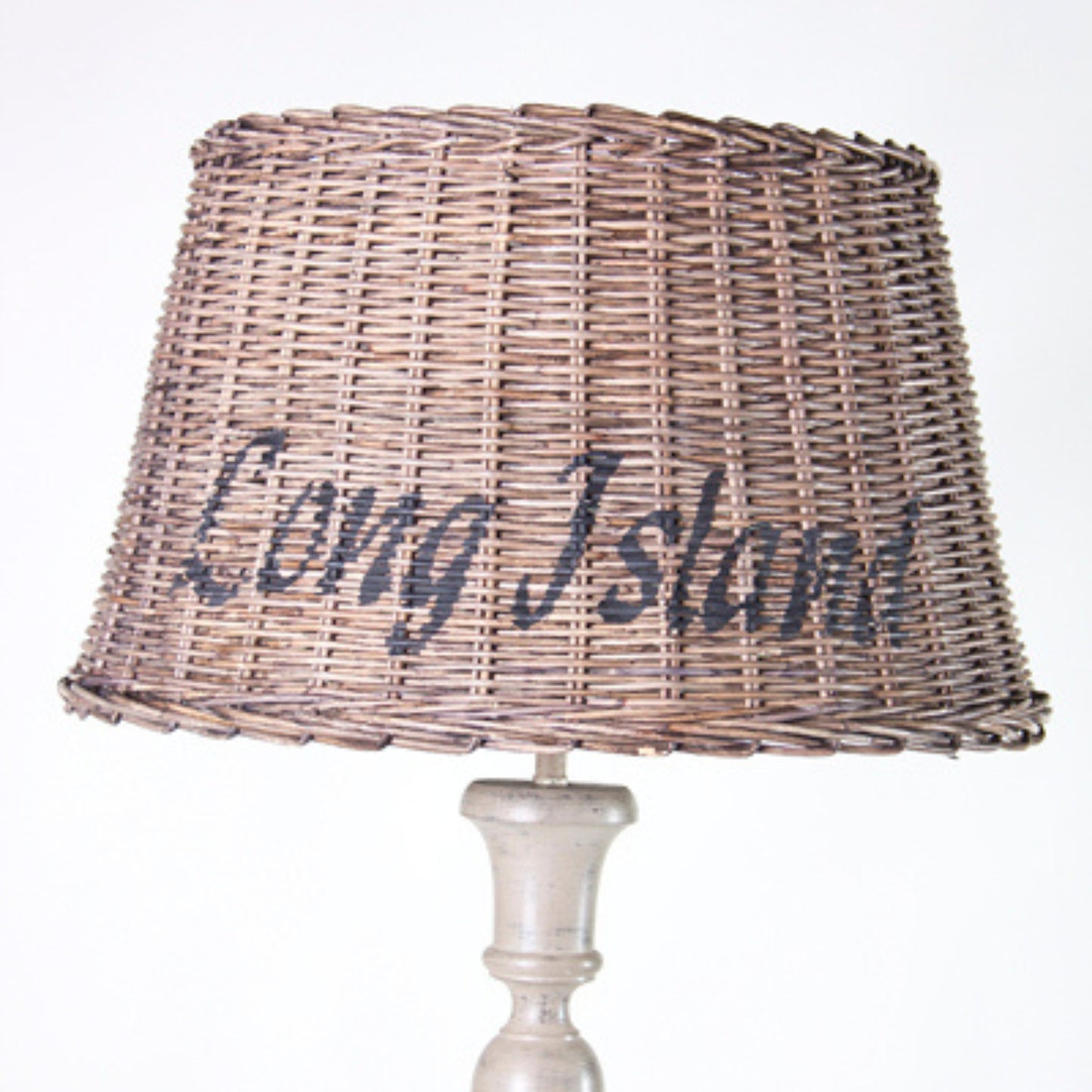 LAMP SHADE ROUND STANDING ‘LONG ISLAND’