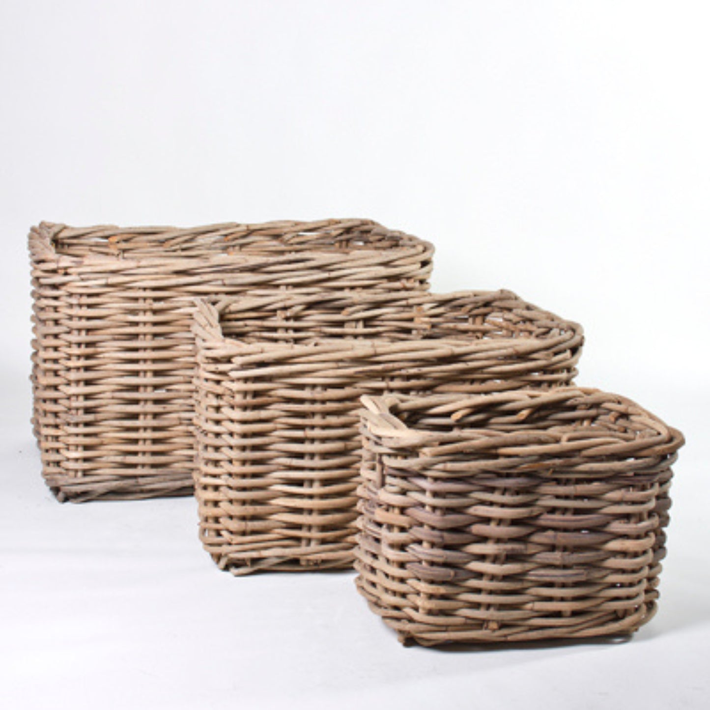 RIGHT. JUMBO PLANTER S/3 w/LEATHER HANDLE CL GRAY