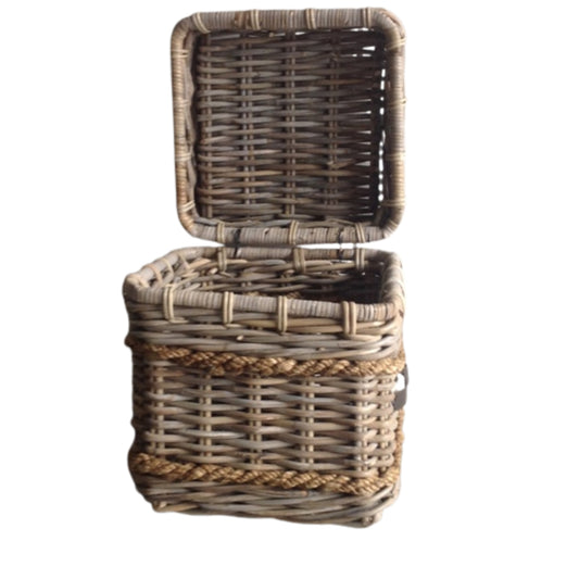 HOCKER M. LEDERGRIFF KOBOO GRAU