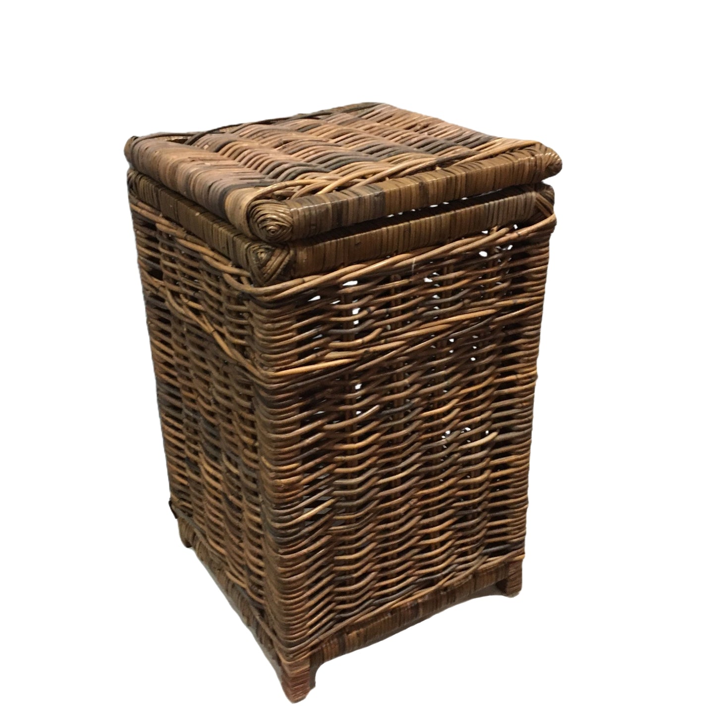 LAUNDRY BASKET SQUARE w/LINING - ANTIQ
