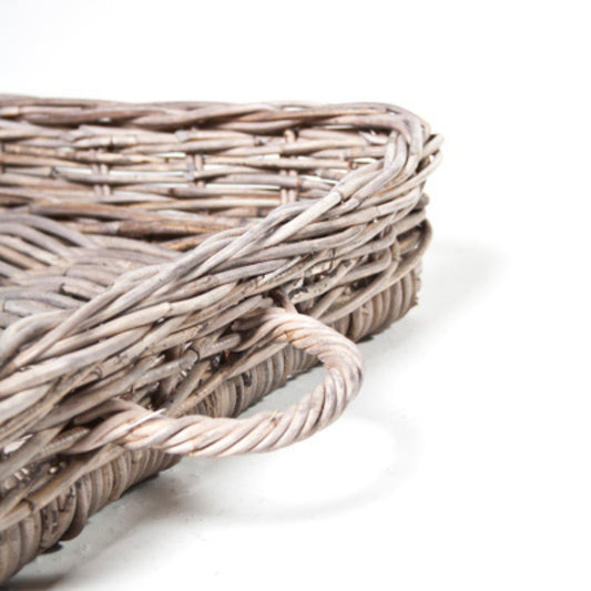 SERVIERTABLETT RATTAN